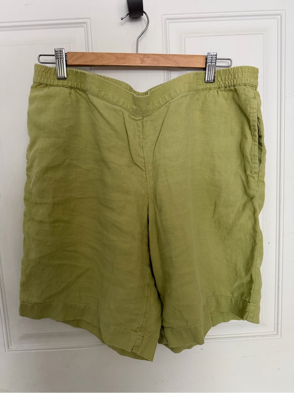 J. Jill Green Linen Bermuda Shorts